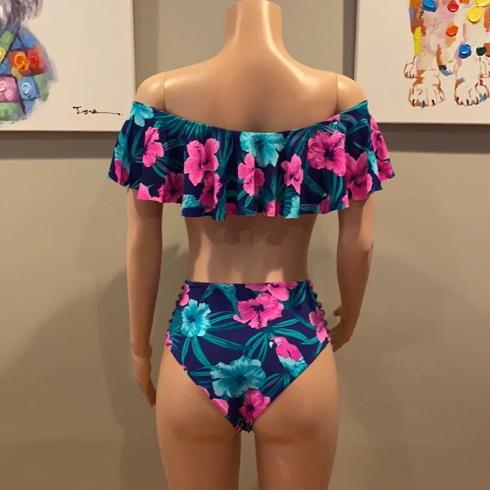 Revolve Floral hibiscus print high rise strappy ruffle bikini set - Picture 5 of 6